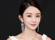 开云下载-当东方铁骑收割密尔沃基雄鹿，年度焦点战背后的篮球文明对话