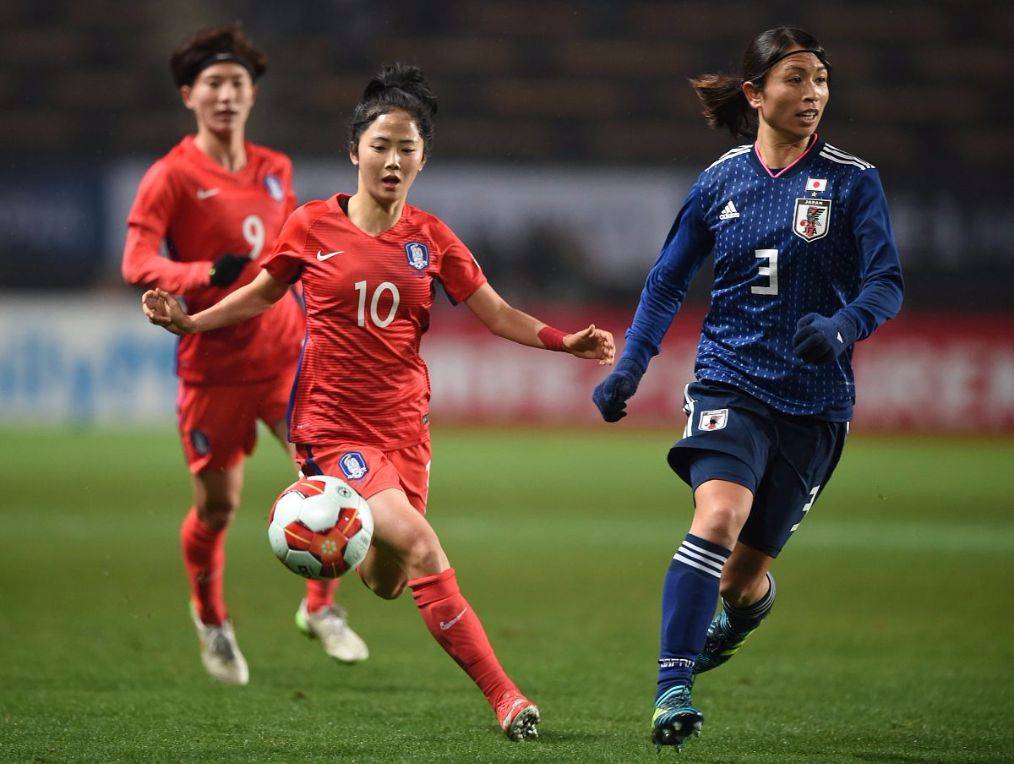 日本女足队员被评为最有价值球员