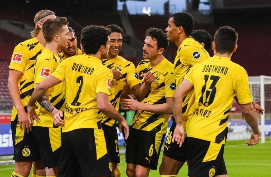 欧洲队伍发挥出色，斩获多面金牌