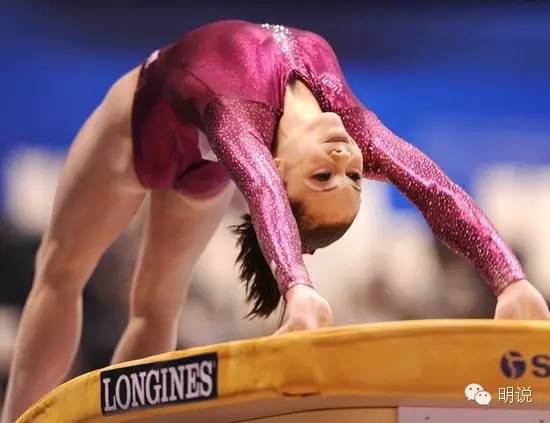 德国体操选手表现优异，获得奖牌