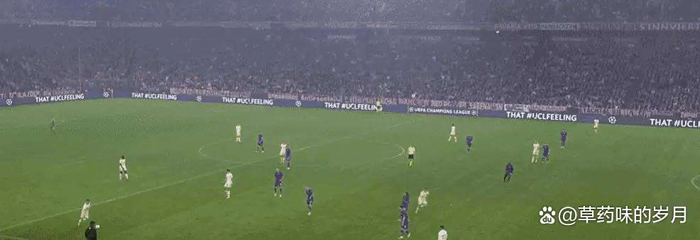 利物浦主场逆转拜仁，取得胜利