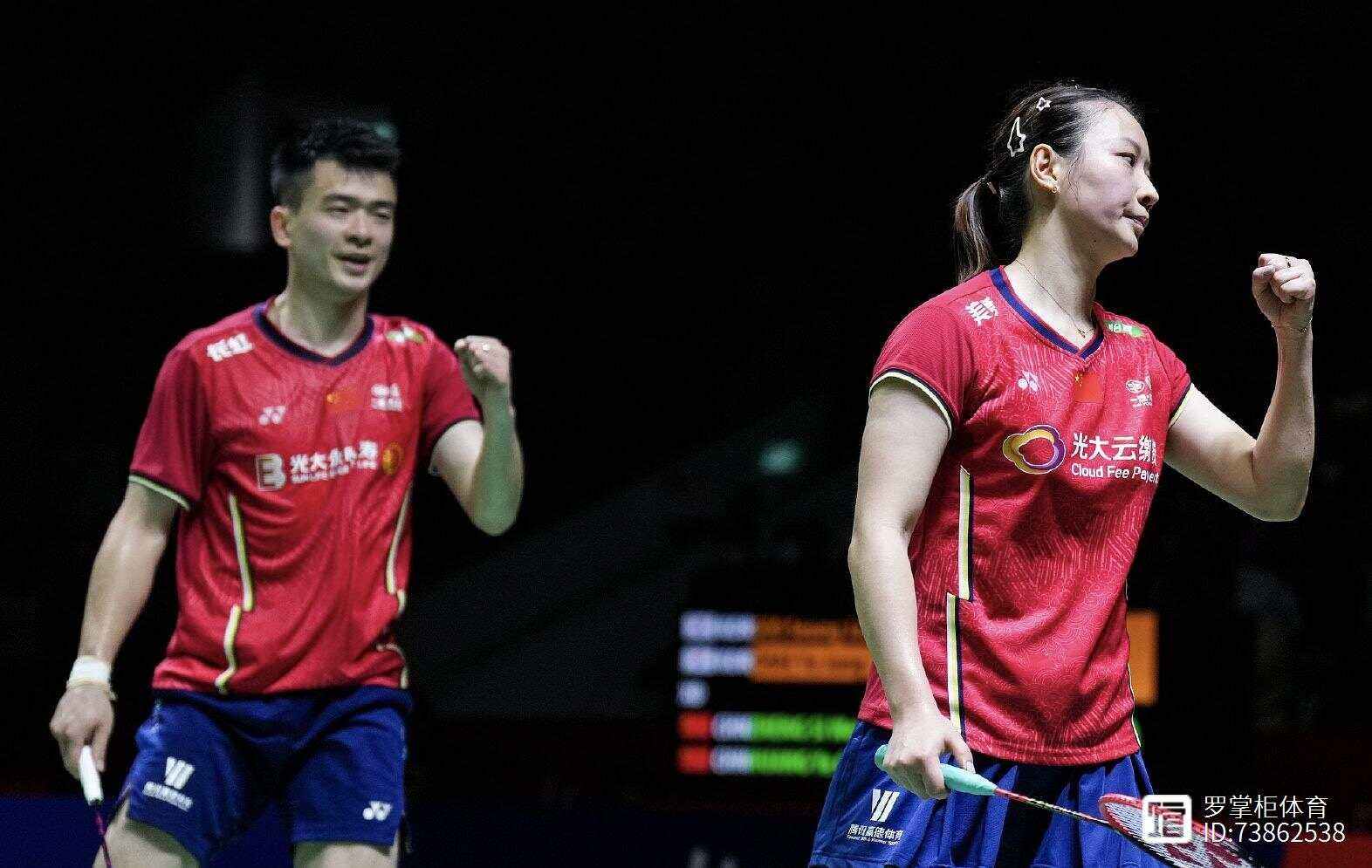 包含瑞典队轻取波兰队，波尔带队取胜的词条