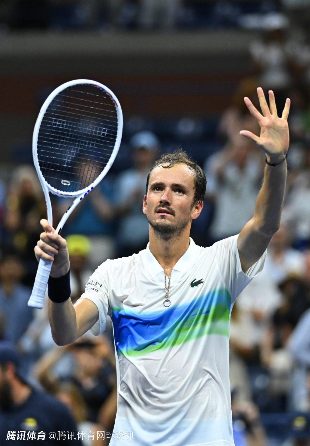 包含拉沃尔杯完胜蒙特卡洛大师赛，梅德韦杰夫刷新纪录的词条