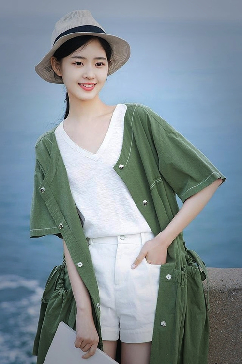 隐形巨兽,当尼克斯对决勇士,那个伦纳德式的影子吞噬了赛场