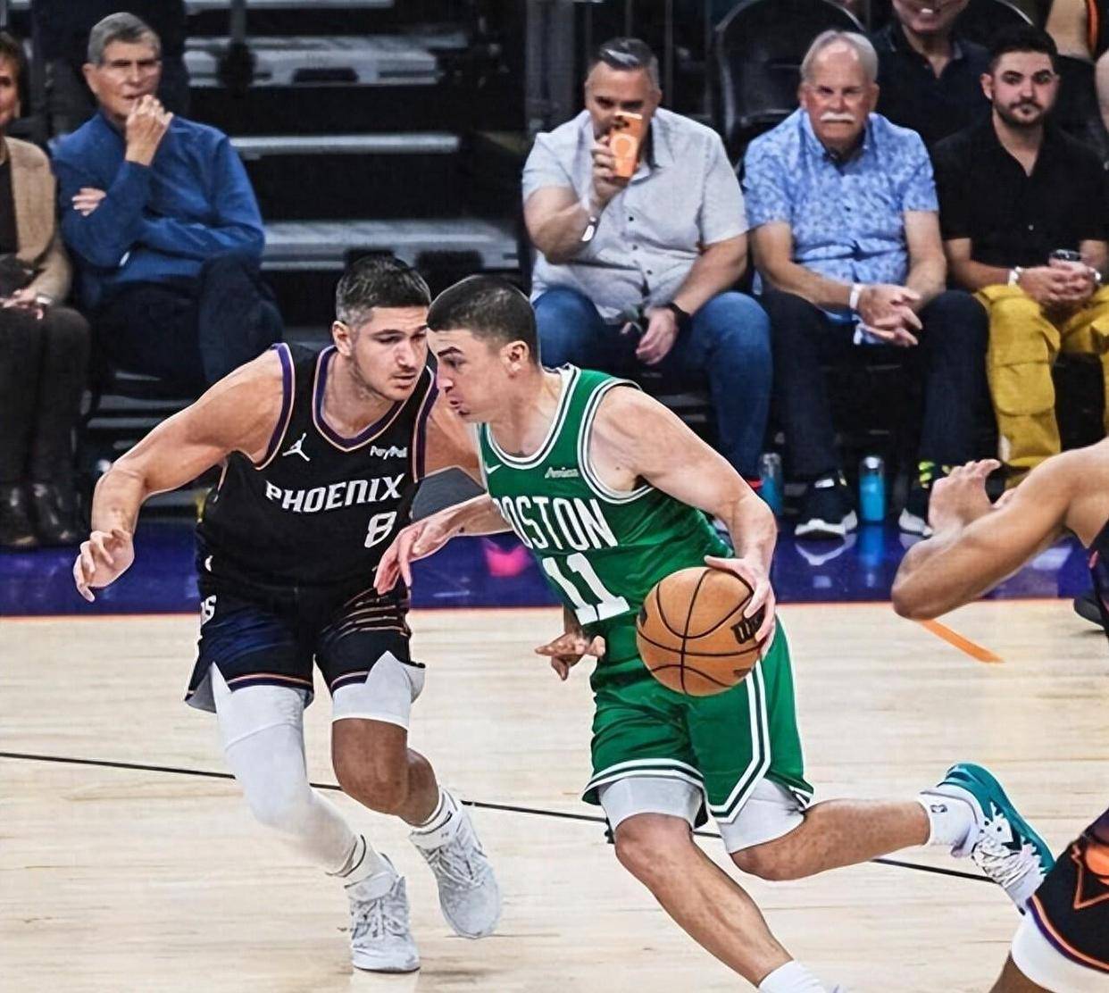 快船收割凯尔特人，杰伦格林成为关键先生