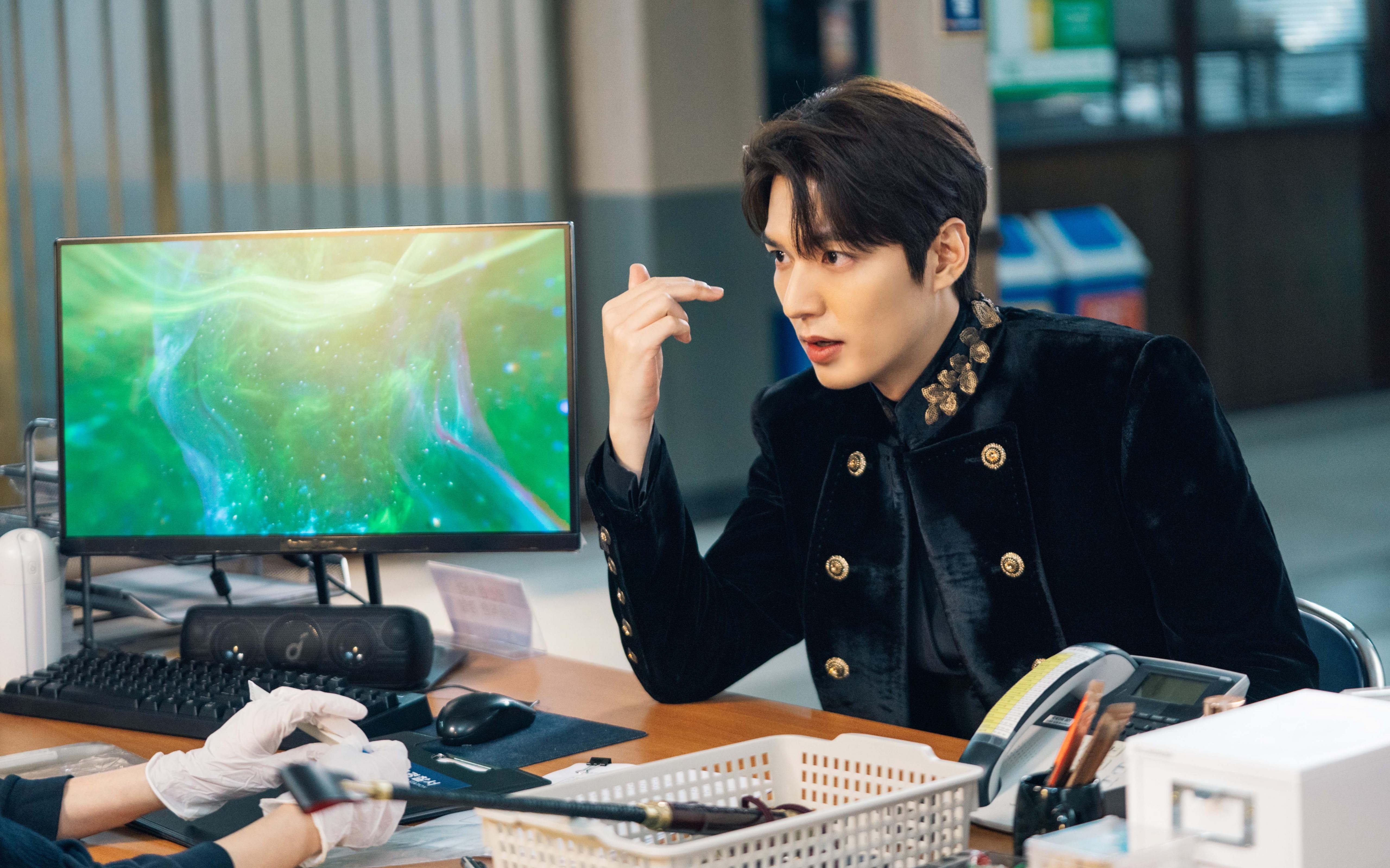 伊朗对阵德国,当铁血纪律遇见波斯弯刀,福登如何以现代足球之名完成终极解答