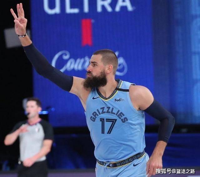 辽宁队强势拿下灰熊,福克斯成为关键先生 辽宁队强势拿下灰熊,福克斯成为关键先生